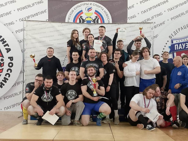 Команда Новосибирского ГАУ по пауэрлифтингу заняла 2 место в Универсиаде среди вузов