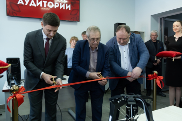 Инженерия и роботизация в реальной практике. Открытие Лаборатории промышленной робототехники в Университете биотехнологий