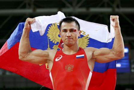 Роман Власов стал двукратным олимпийским чемпионом