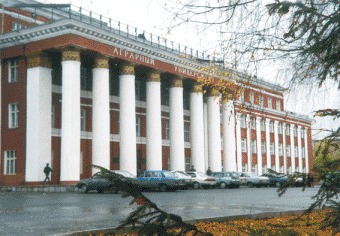 Главный корпус НГАУ Главный корпус НГАУ